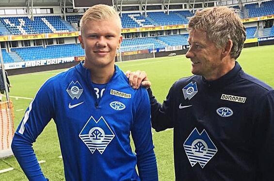 王大雷：九哥回来后带队打出了泰山精神，瓦科没拿金靴可惜