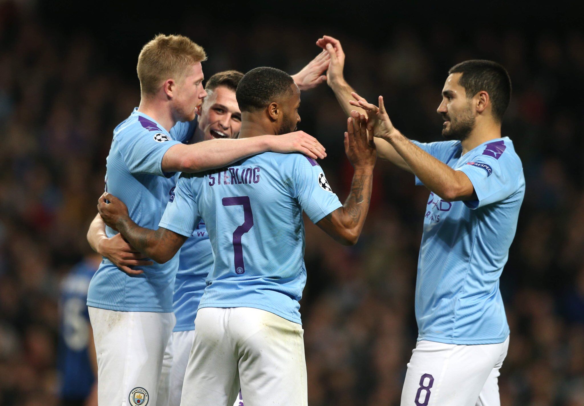 上海男篮23分大胜！淘汰香港金牛，张镇麟6分6篮板，弗格19分