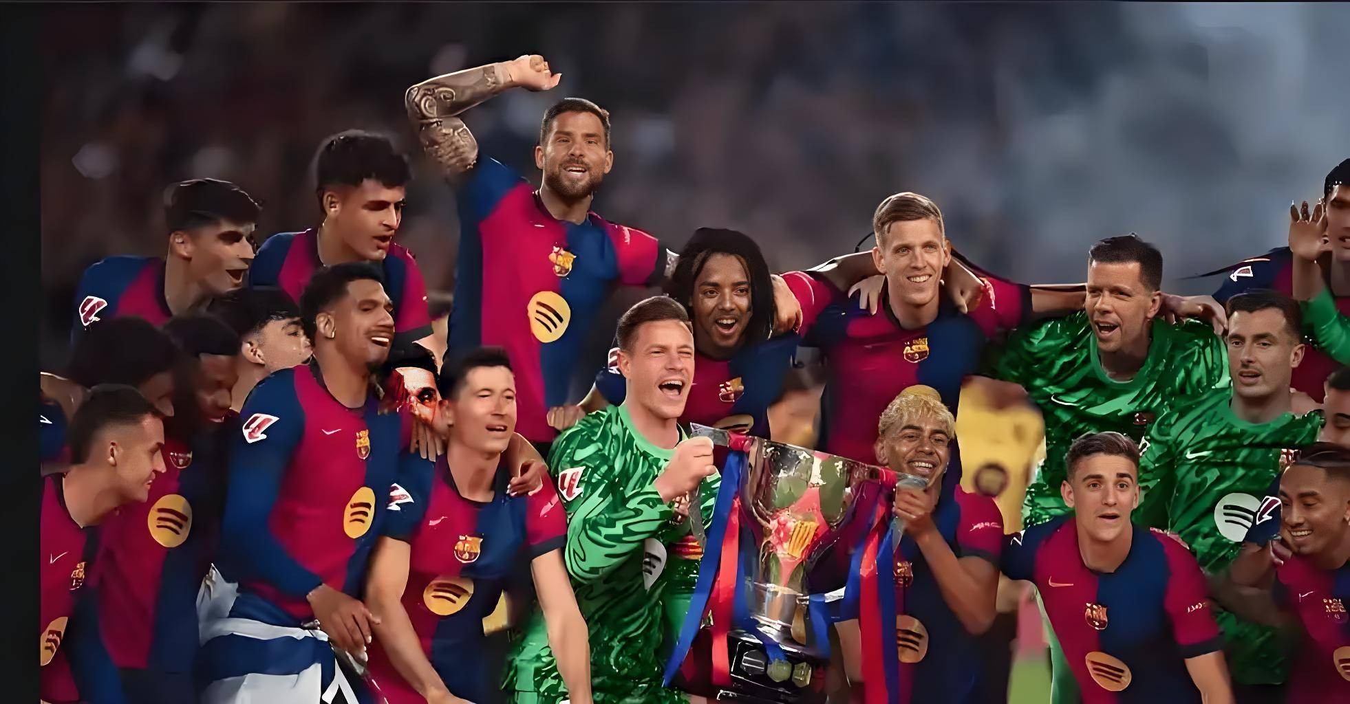 记者：彭啸应该是韧带损伤，联赛最后一轮可能是赶不上了