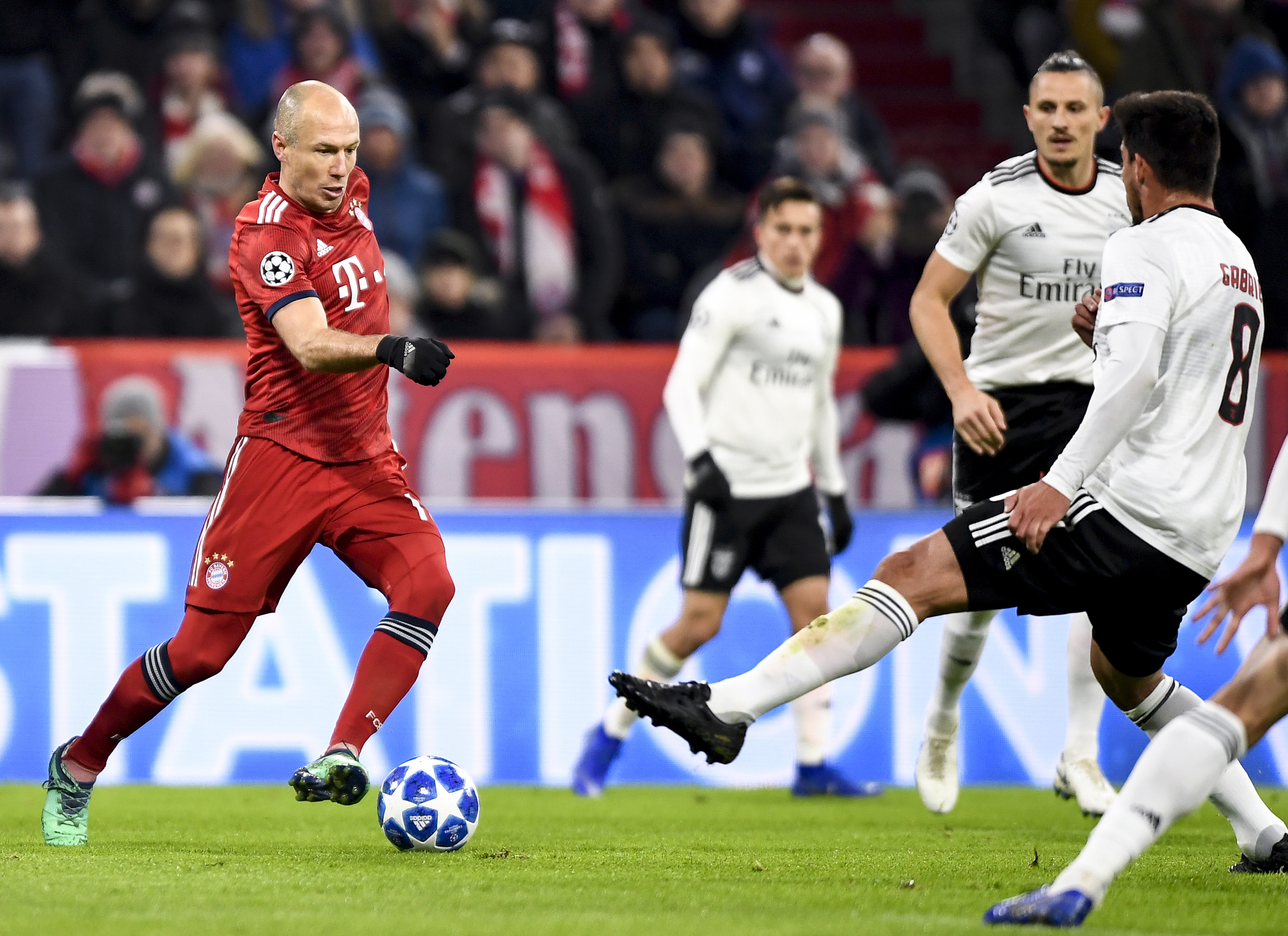 埃贝尔：于帕在哪都会赚到足够的钱，球队发展方向对他最重要