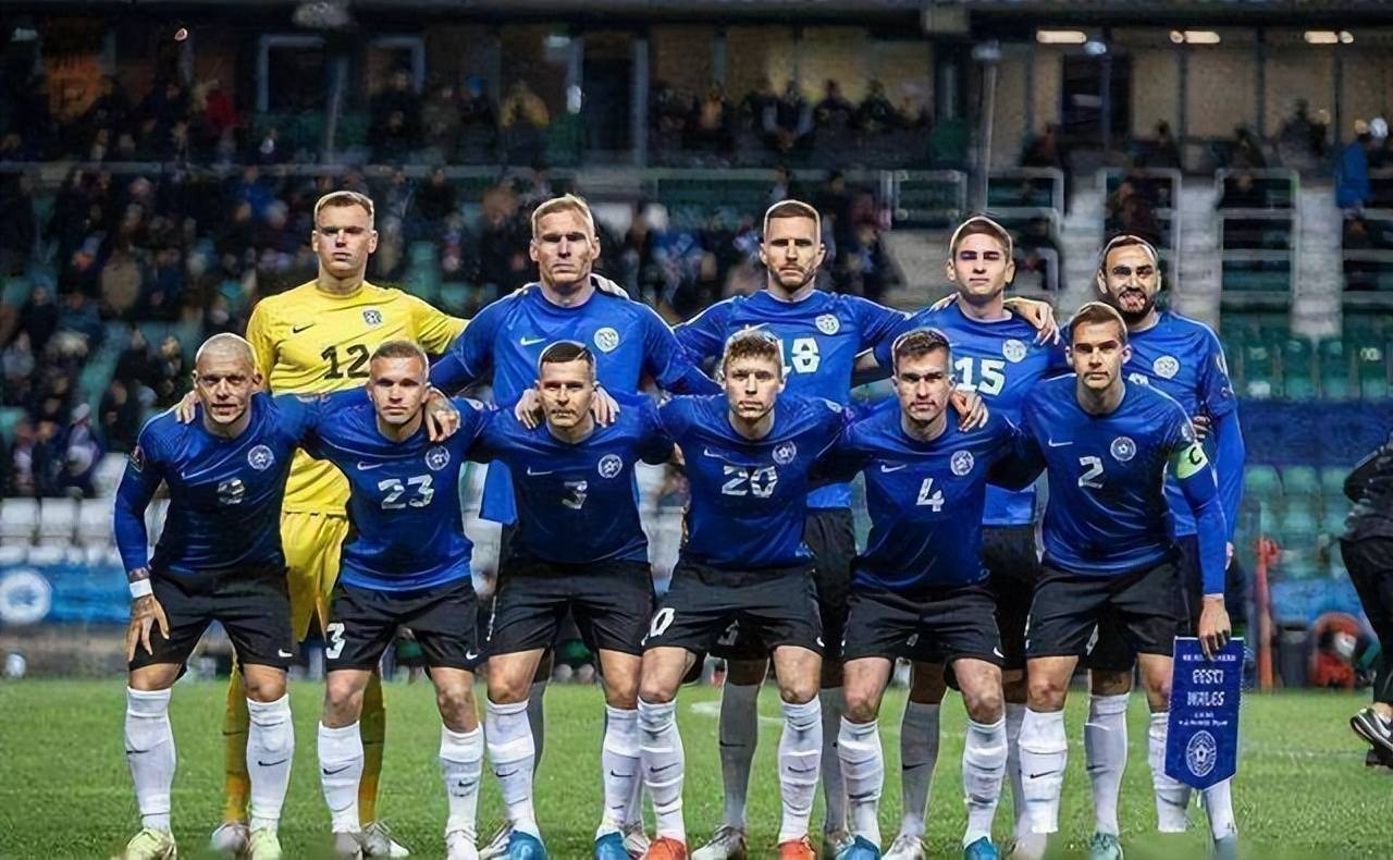 被罚下2人后输球！皇马电视台愤怒：内格雷拉制造的裁判