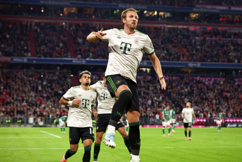 弗里克解释亚马尔被换下原因，称其欧冠停赛需轮换