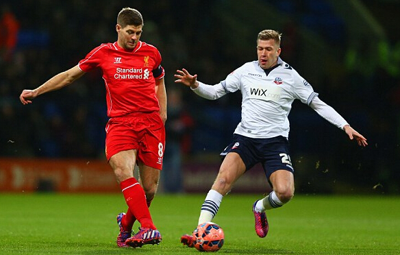 北京首钢惊险取胜对手