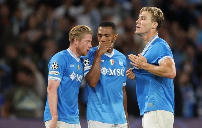 法尔克：拜仁对于帕续约越来越有信心，金钱并非关键因素