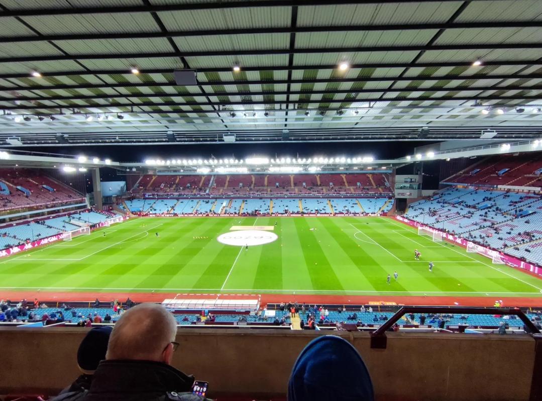 早报：又是一个疯狂的欧冠比赛日