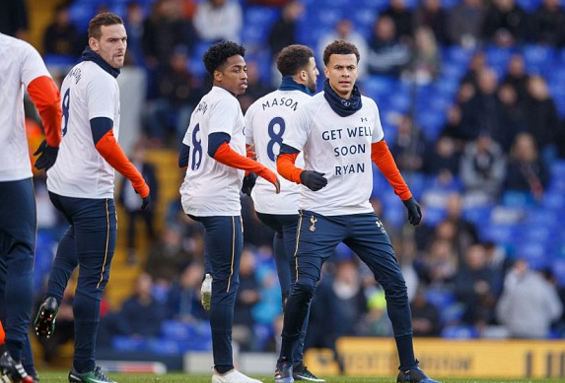 NBA球员数据榜：东契奇得分领先,