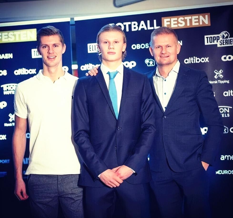 中场大师接受采访金句不断刷屏