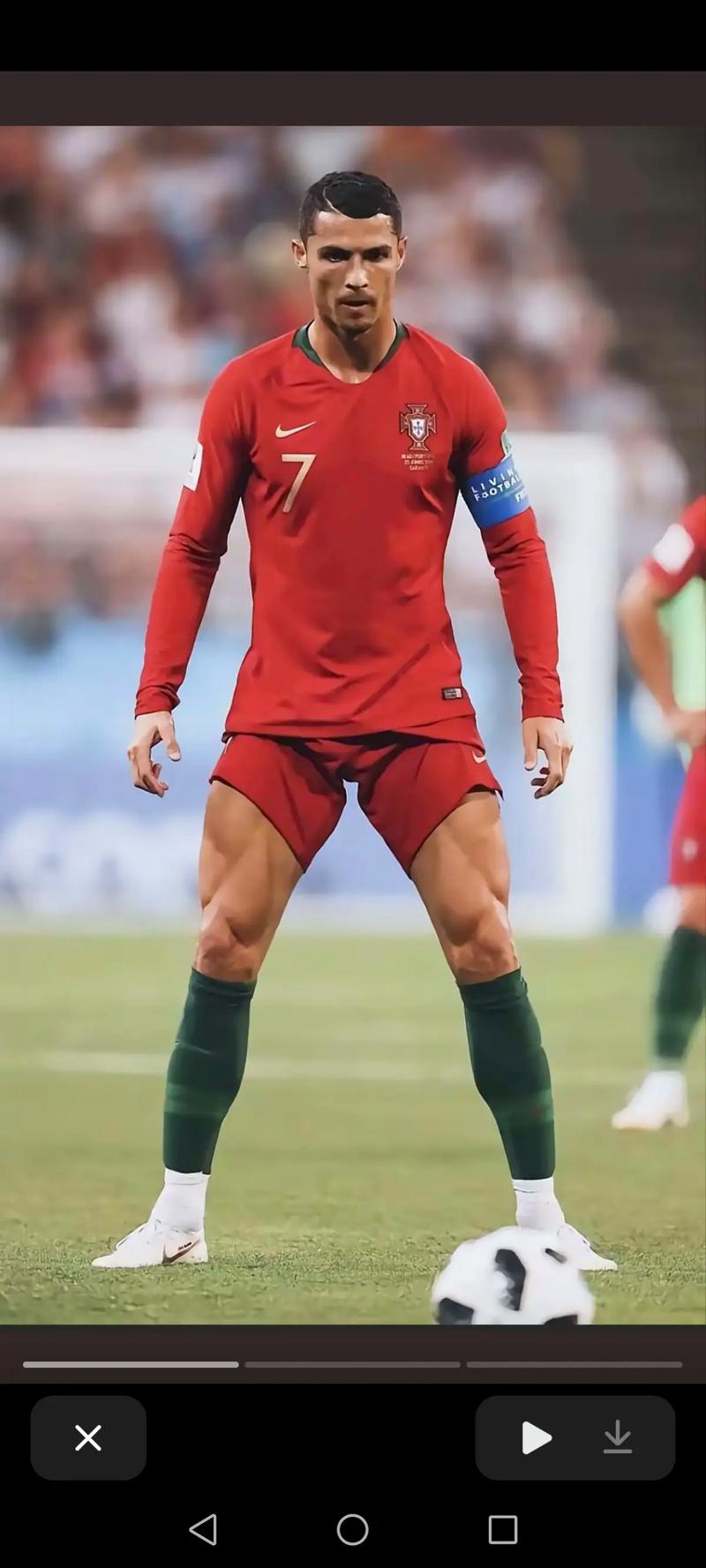 图片报：因两名前锋状态差，多特考虑冬窗签维罗纳前锋焦瓦内