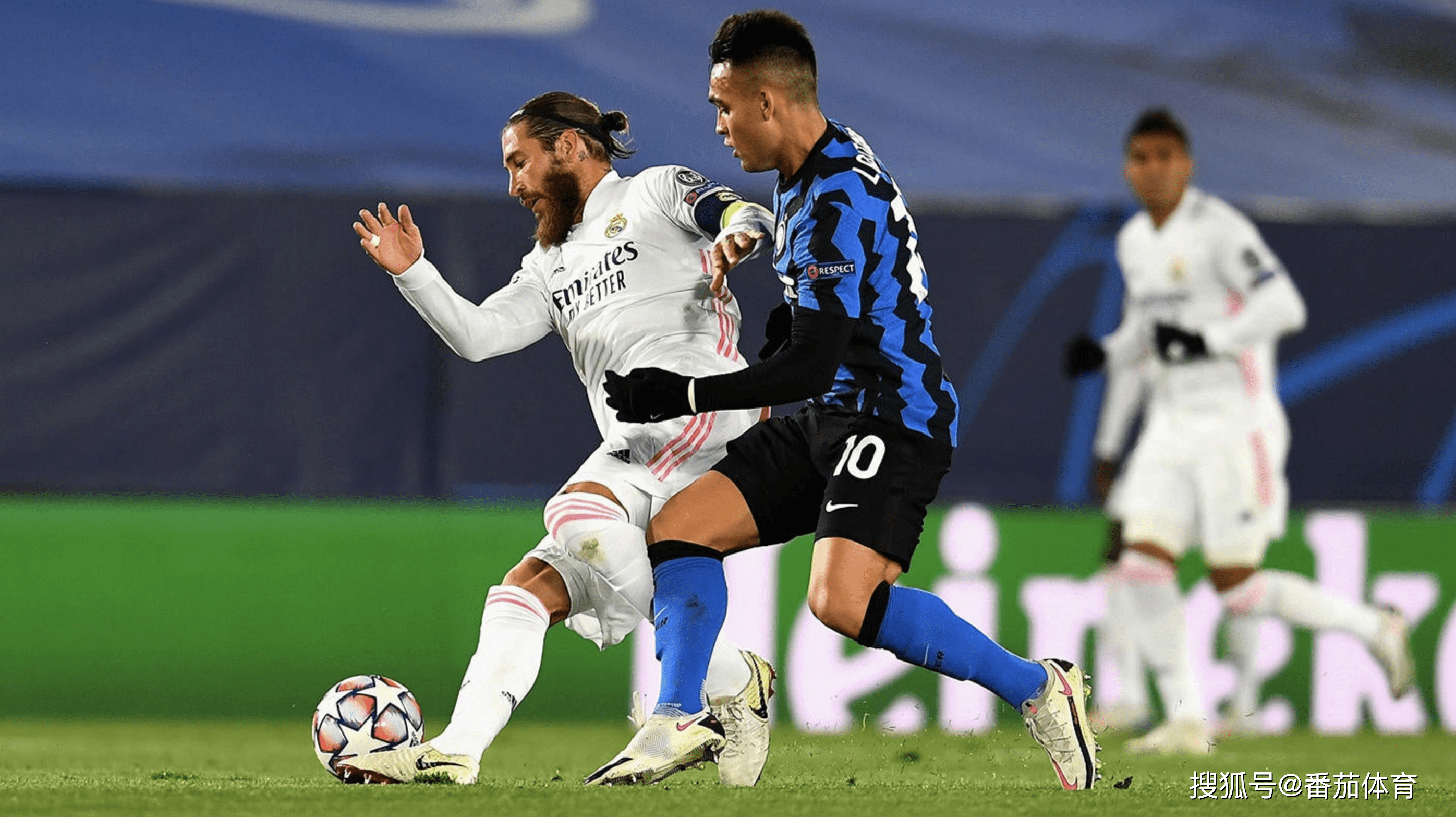 战广岛三箭前路易斯晒照：最后一舞；球员与申花合同月底到期